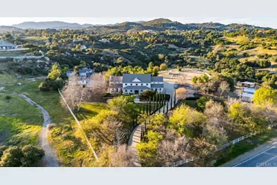 38755 Via Vista Grande, Murrieta, CA 92562 - Photo 69