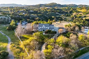 38755 Via Vista Grande, Murrieta, CA 92562 - Photo 69