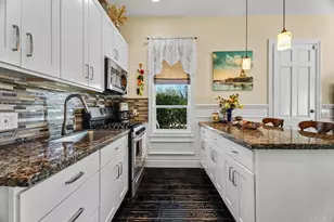 38755 Via Vista Grande, Murrieta, CA 92562 - Photo 33