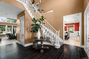 38755 Via Vista Grande, Murrieta, CA 92562 - Photo 5