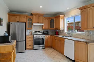 6521 Wystone Ave, Reseda, CA 91335 - Photo 3