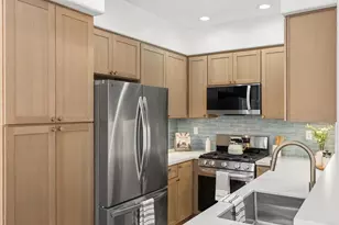 6415 Terraza Portico, Carlsbad, CA 92009 - Photo 7