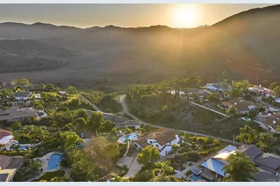 3609 Monte Real, Escondido, CA 92029 - Photo 17