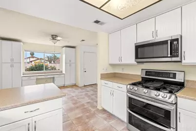 254 Saguaro Place, Oceanside, CA 92057 - Photo 13