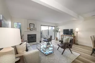 907 Hickory Ct, Carlsbad, CA 92009 - Photo 1