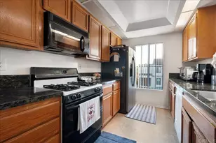 6956 Sandpiper Pl, Carlsbad, CA 92009 - Photo 3