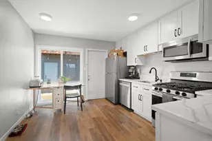 4924 4930 Iroquois Ave, San Diego, CA 92117 - Photo 5