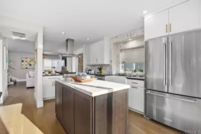 6939 Carnation Dr, Carlsbad, CA 92011 - Photo 5