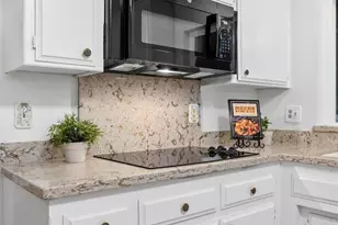 2834 Hutchison St, Vista, CA 92084 - Photo 15