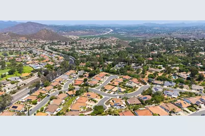 17875 Plaza Ahora, San Diego, CA 92128 - Photo 33