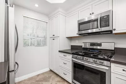 750 Breeze Hill Rd #110, Vista, CA 92081 - Photo 3