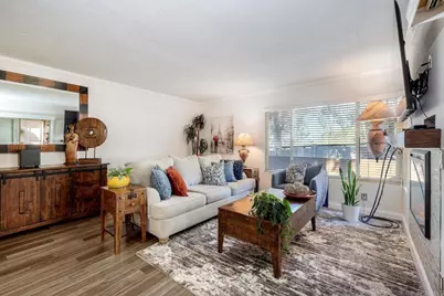 10250 Caminito Cuervo #15, Mission Village, CA 92108 - Photo 9