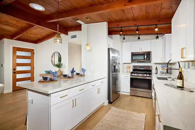 735 Pine Avenue, Carlsbad, CA 92008 - Photo 9