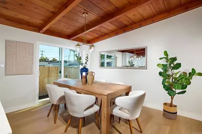 735 Pine Avenue, Carlsbad, CA 92008 - Photo 7