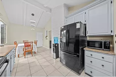 1110 Paula Way, Escondido, CA 92027 - Photo 17