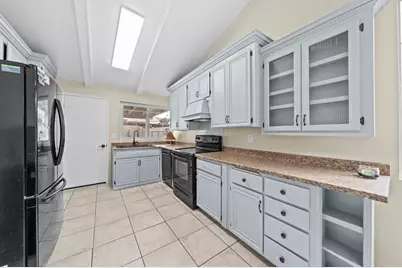 1110 Paula Way, Escondido, CA 92027 - Photo 15