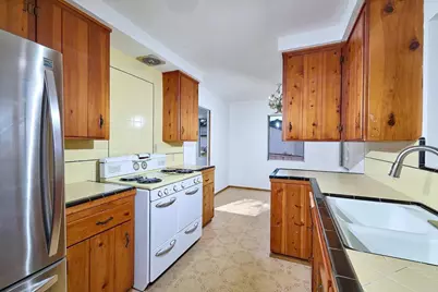 920 Stratford Drive, Encinitas, CA 92024 - Photo 11