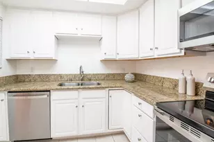 475 N Midway Dr, Escondido, CA 92027 - Photo 5