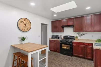 268 Sierra Way, Chula Vista, CA 91911 - Photo 11