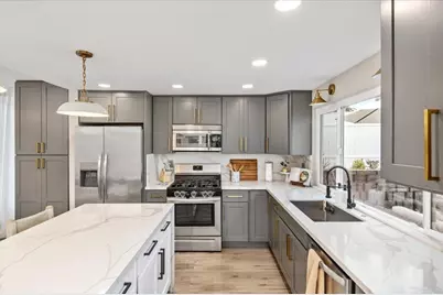 4142 Alana Circle, Oceanside, CA 92056 - Photo 7