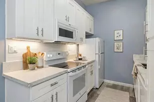 8328 Regents Rd, San Diego, CA 92122 - Photo 3