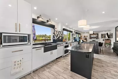 370 Spanish Spur, Fallbrook, CA 92028 - Photo 1