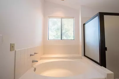 2432 Live Oak Road, Escondido, CA 92029 - Photo 47