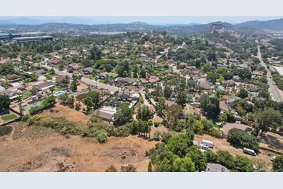 2432 Live Oak Road, Escondido, CA 92029 - Photo 65