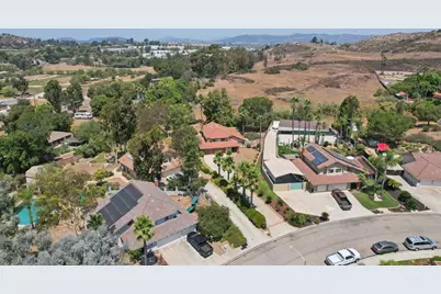 2432 Live Oak Road, Escondido, CA 92029 - Photo 7