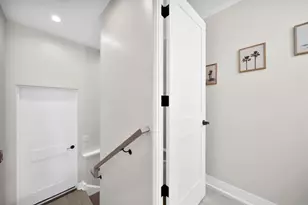 812 N Cleveland St, Oceanside, CA 92054 - Photo 21