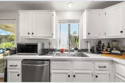 224 Astro Court, Vista, CA 92083 - Photo 23