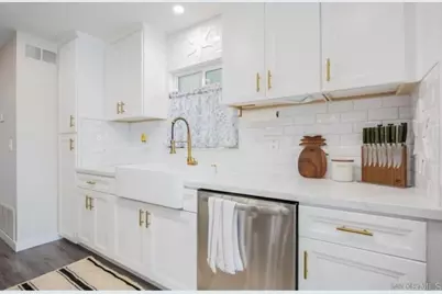 157 Horizon Ln., Oceanside, CA 92056 - Photo 9