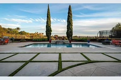 7992 Paseo Esmerado, Carlsbad, CA 92009 - Photo 47