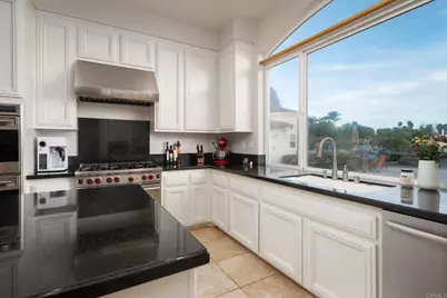 7992 Paseo Esmerado, Carlsbad, CA 92009 - Photo 15