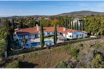 7992 Paseo Esmerado, Carlsbad, CA 92009 - Photo 61