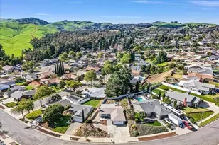 15718 Aqueduct Ln, Chino Hills, CA 91709 - Photo 25