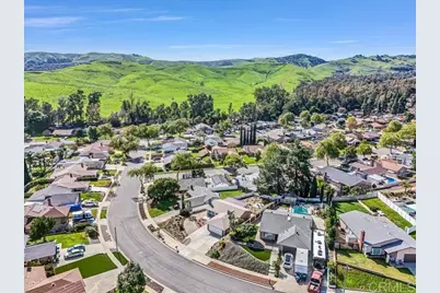 15718 Aqueduct Lane, Chino Hills, CA 91709 - Photo 27