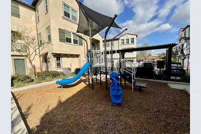 419 Atlas, Escondido, CA 92025 - Photo 33