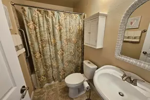 8975 Lawrence Welk Dr, Escondido, CA 92026 - Photo 19