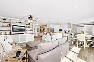 3743 Rosemary Way, Oceanside, CA 92057 - Photo 11