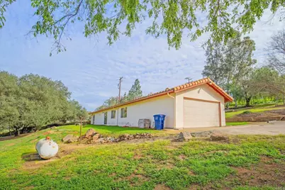 17235 Voorhes Lane, Ramona, CA 92065 - Photo 5