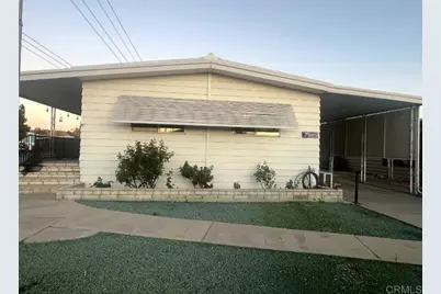 26056 Butterfly Palm Dr, Homeland, CA 92548 - Photo 3