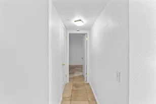 390 E Madison, El Cajon, CA 92020 - Photo 9