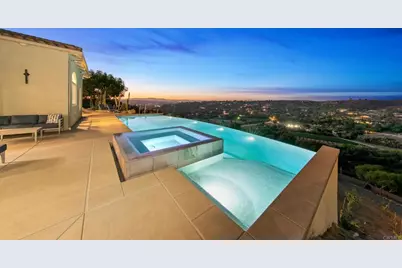 30330 Via Maria Elena, Bonsall, CA 92003 - Photo 3