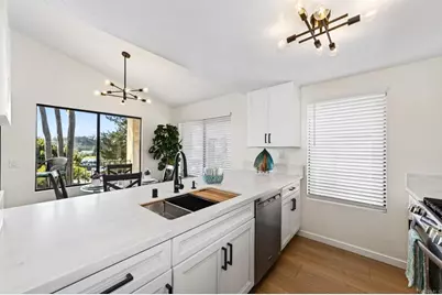 1061 Arbor Lane, San Marcos, CA 92069 - Photo 9