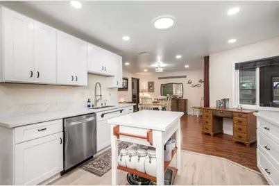 4231 Cielo Avenue, Oceanside, CA 92056 - Photo 7