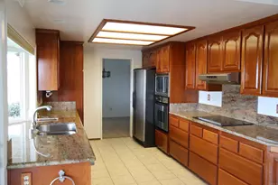 1068 Passiflora Ave, Encinitas, CA 92024 - Photo 7