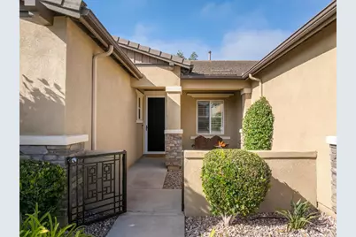 1247 Bellingham Drive, Oceanside, CA 92057 - Photo 3