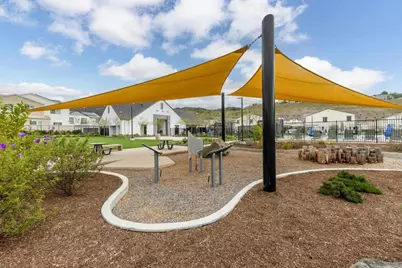 227 Canopy Trails Place, Fallbrook, CA 92028 - Photo 57