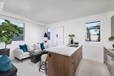 3905 Haines, San Diego, CA 92109 - Photo 15